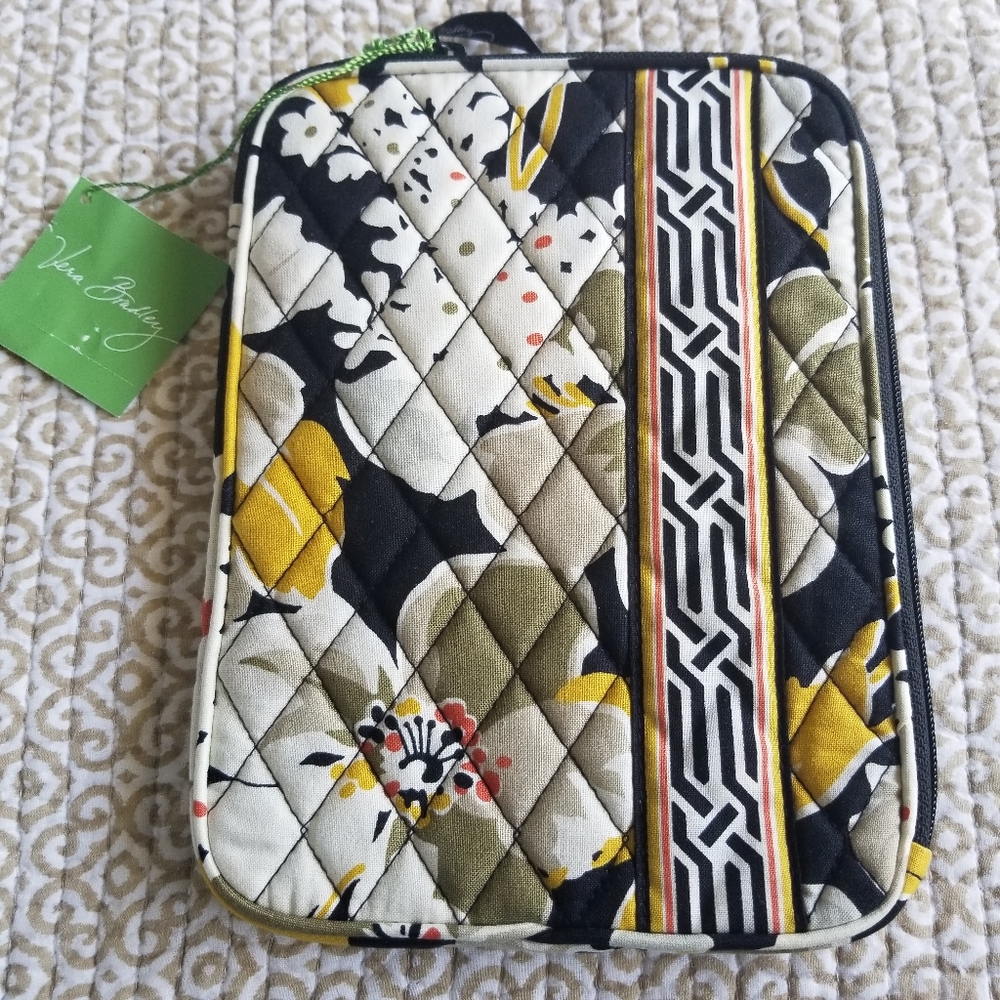 Vera Bradley Tech Sleeve Tablet RETIRED NWT Dogwood